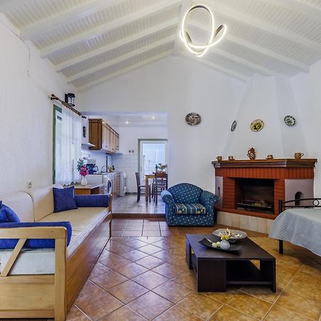 Nerissa Cottage - Skopelos Glossa Atheato Luaran gambar